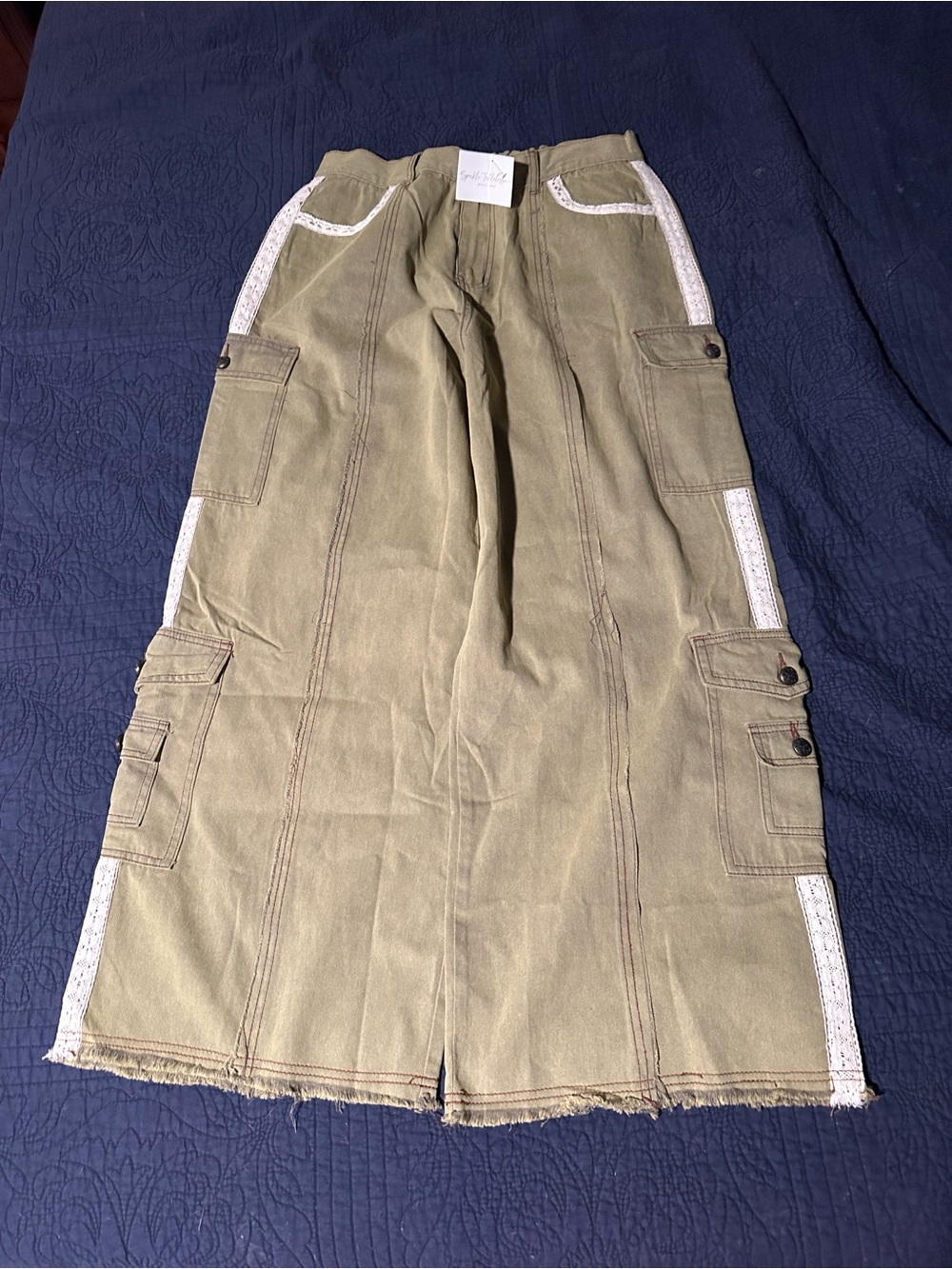POL Olive Cargo pants with Lace Trim